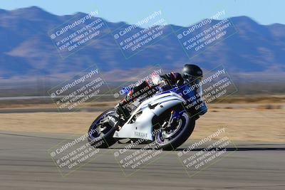 media/Jan-09-2022-SoCal Trackdays (Sun) [[2b1fec8404]]/Turn 8 (1045am)/